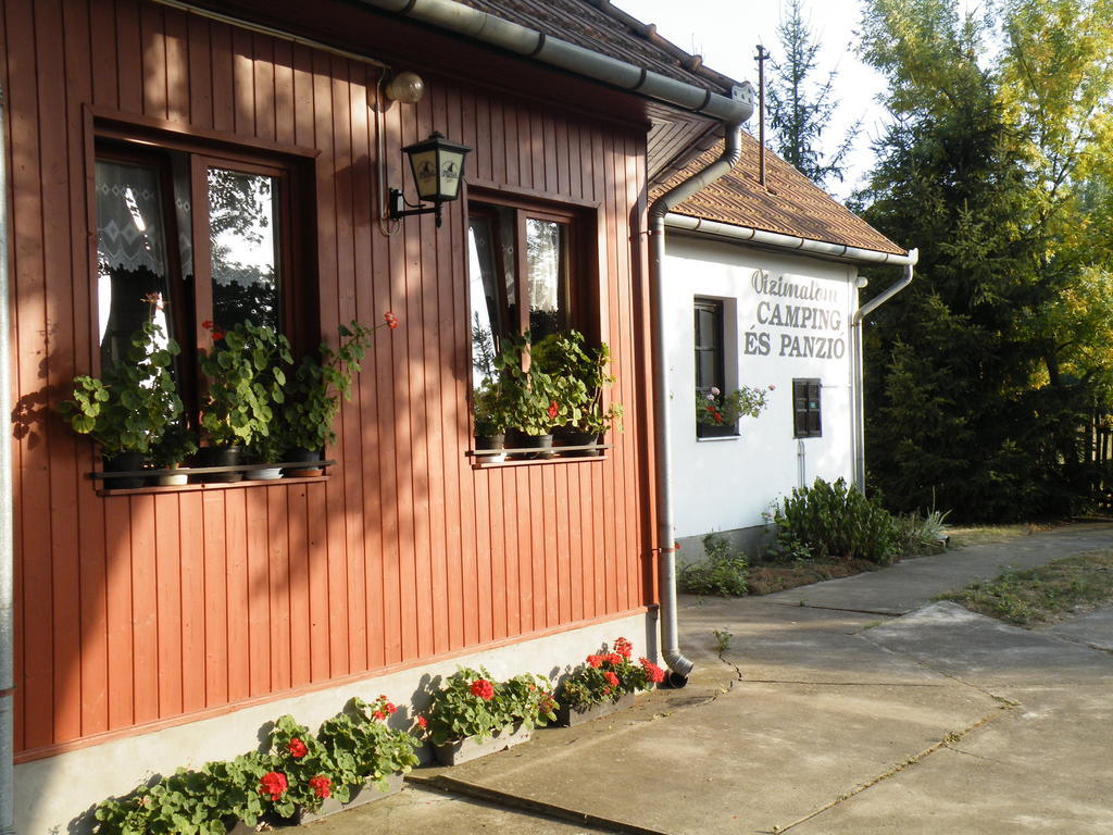 Vizimalom Kemping, Panzio Es Etterem Turistvandi Bagian luar foto
